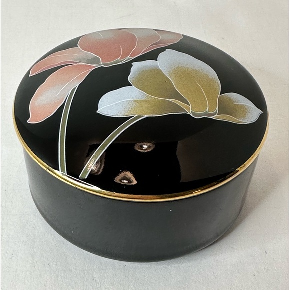Vintage Black Round  Trinket Dish with Floral Lid Gold Trim Japan - Picture 1 of 4